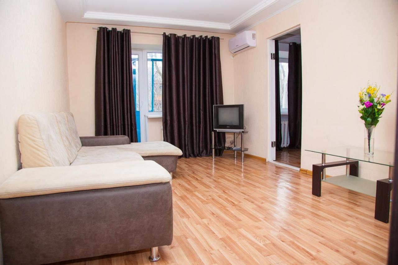 Zaporizhia Semi Luxury Apt On Yatsenka 8 Near Intourist Hotel المظهر الخارجي الصورة